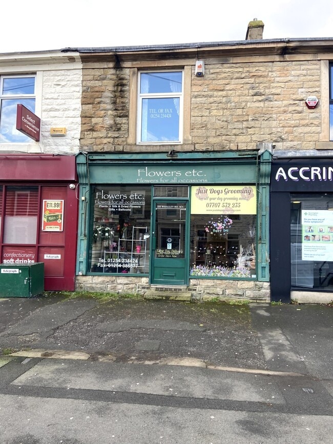 More details for 255 Whalley Rd, Accrington - Retail for Sale
