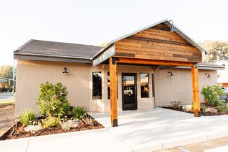 More details for 1902 Creston Rd, Paso Robles, CA - Retail to Rent