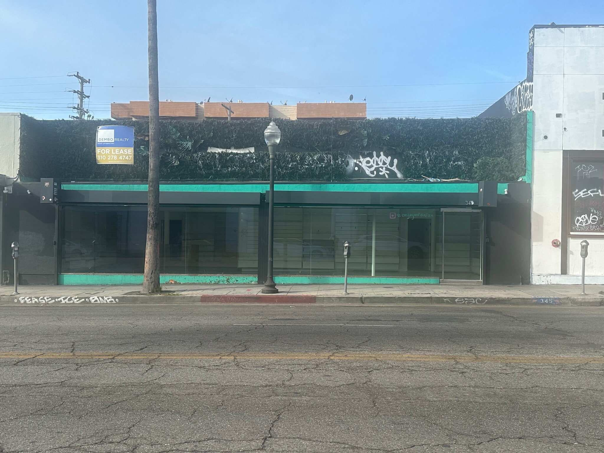 345 N Fairfax Ave, Los Angeles, CA to rent Building Photo- Image 1 of 3