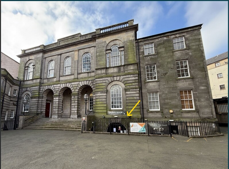 25 Nicolson Sq, Edinburgh for sale - Building Photo - Image 1 of 1