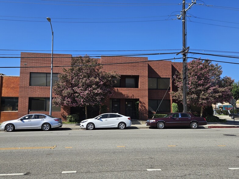 1520-1522 Flower St, Glendale, CA for sale - Building Photo - Image 1 of 1