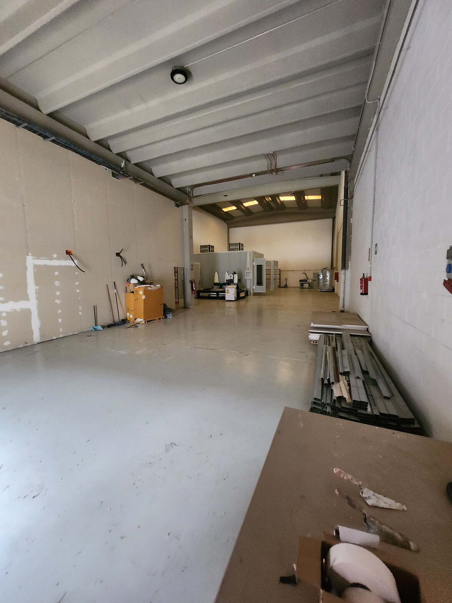 Industrial in Abrera, Barcelona to rent Interior Photo- Image 1 of 12