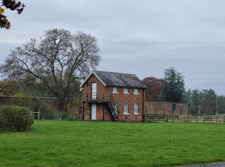 Scofton Village, Worksop to rent - Building Photo - Image 3 of 3