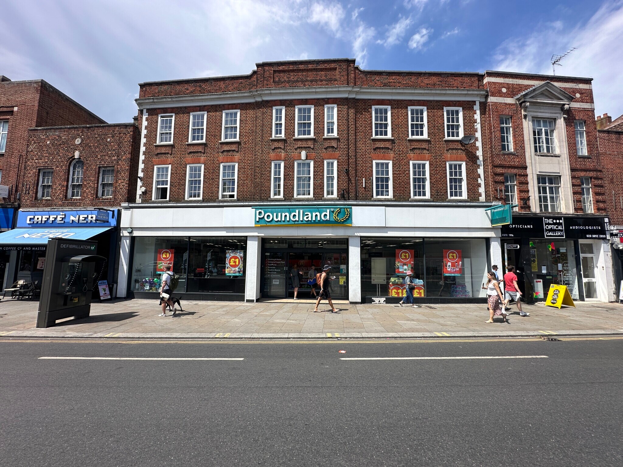 18-22 King St, Twickenham to rent Building Photo- Image 1 of 2