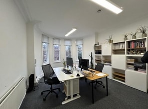 5-7 High Ln, Manchester to rent Interior Photo- Image 2 of 2