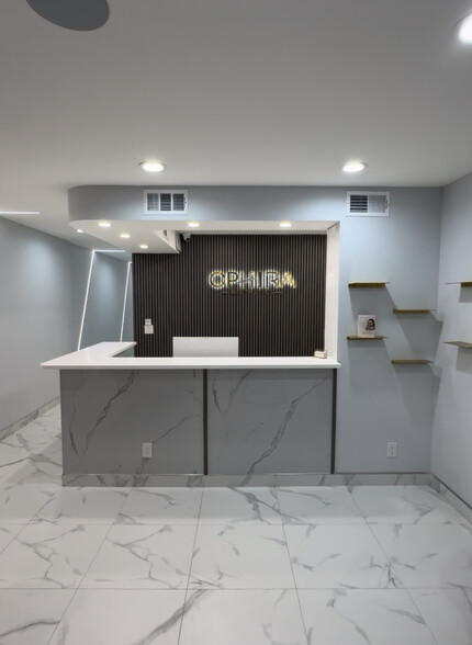 228 W 82nd St, New York, NY for rent - Other - Image 1 of 9