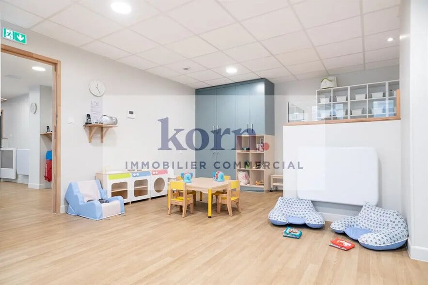 Office in Levallois-Perret to rent - Interior Photo - Image 3 of 10