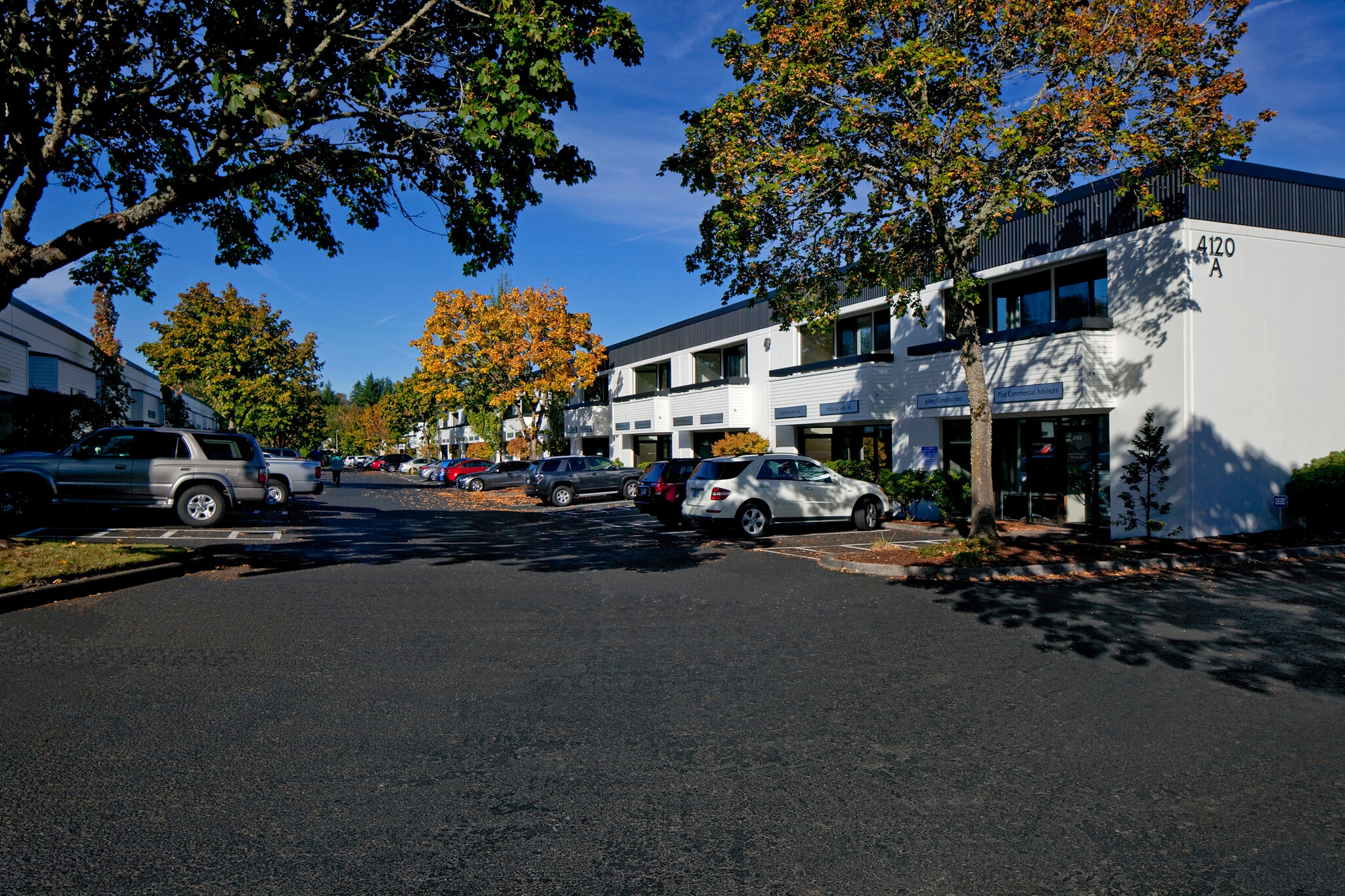 4120 SE International Way, Milwaukie, OR to rent Building Photo- Image 1 of 10