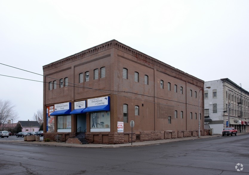 1225 Tower Ave, Superior, WI for rent - Building Photo - Image 3 of 4