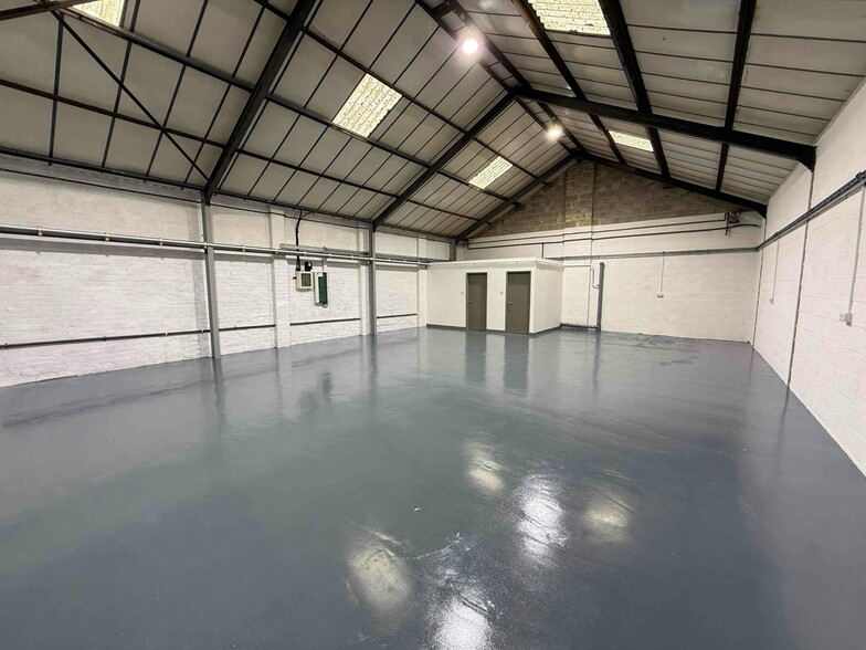 Chapel Ln, Stoke On Trent to rent - Interior Photo - Image 3 of 6