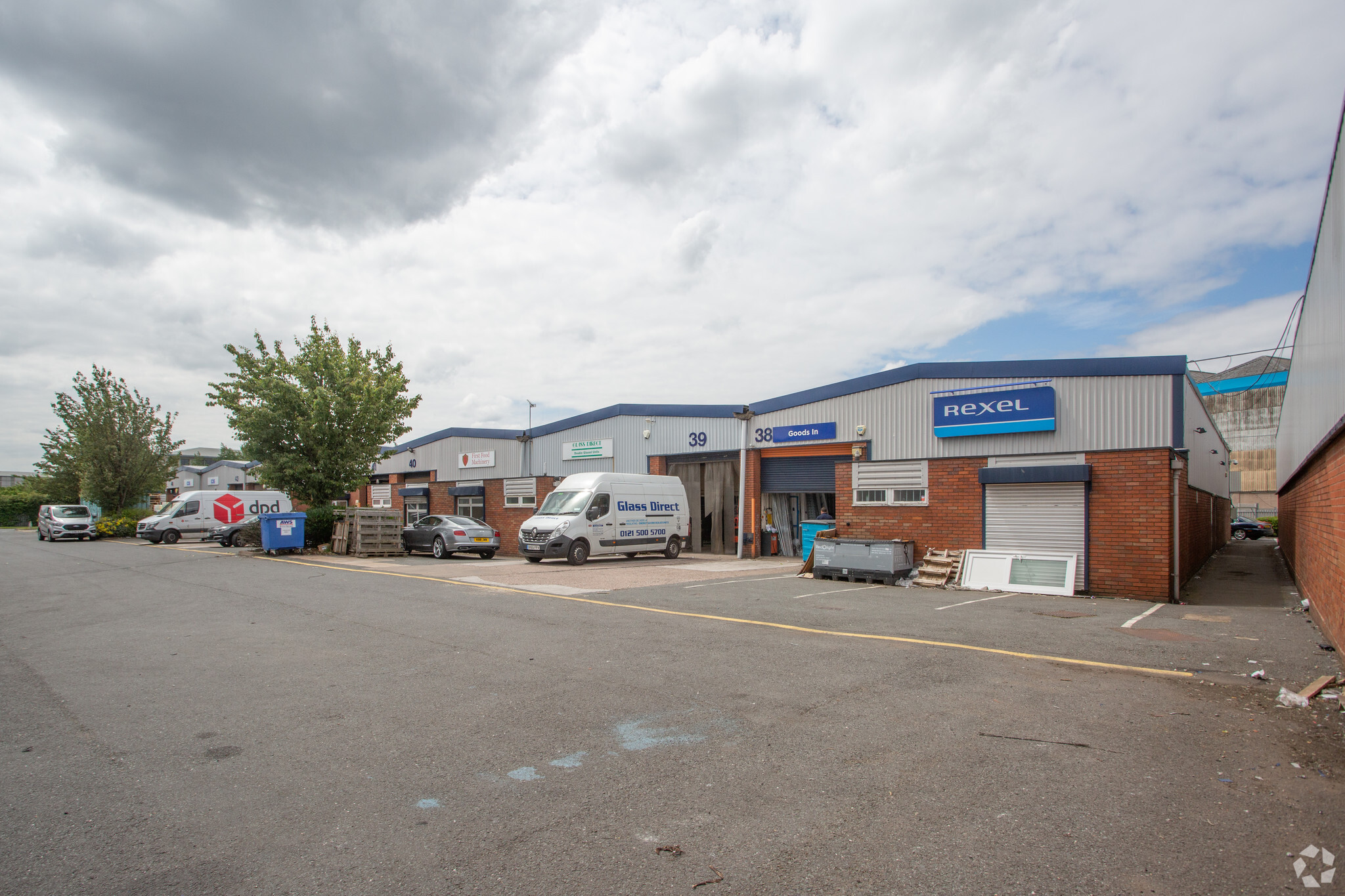 Kelvin Way, West Bromwich B70 7TP - Industrial for Rent | LoopNet.co.uk