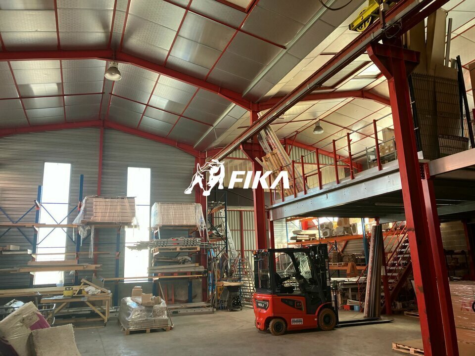 Industrial in Beauzelle for sale Interior Photo- Image 1 of 8