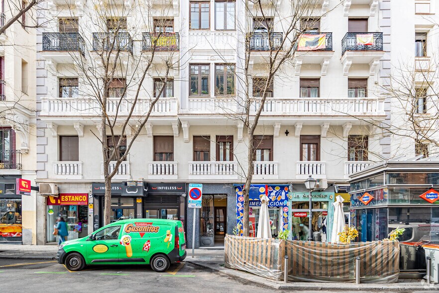 Build-to-Rent in Madrid, Madrid for sale - Building Photo - Image 1 of 2