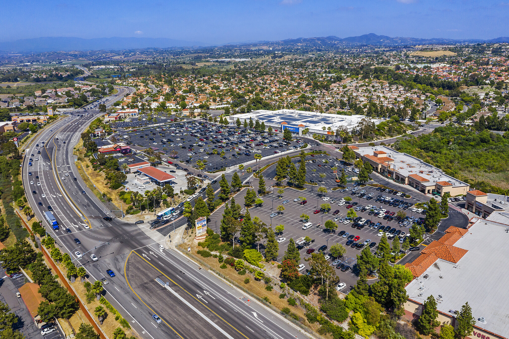 825-845 College Blvd, Oceanside, CA for rent Building Photo- Image 1 of 14