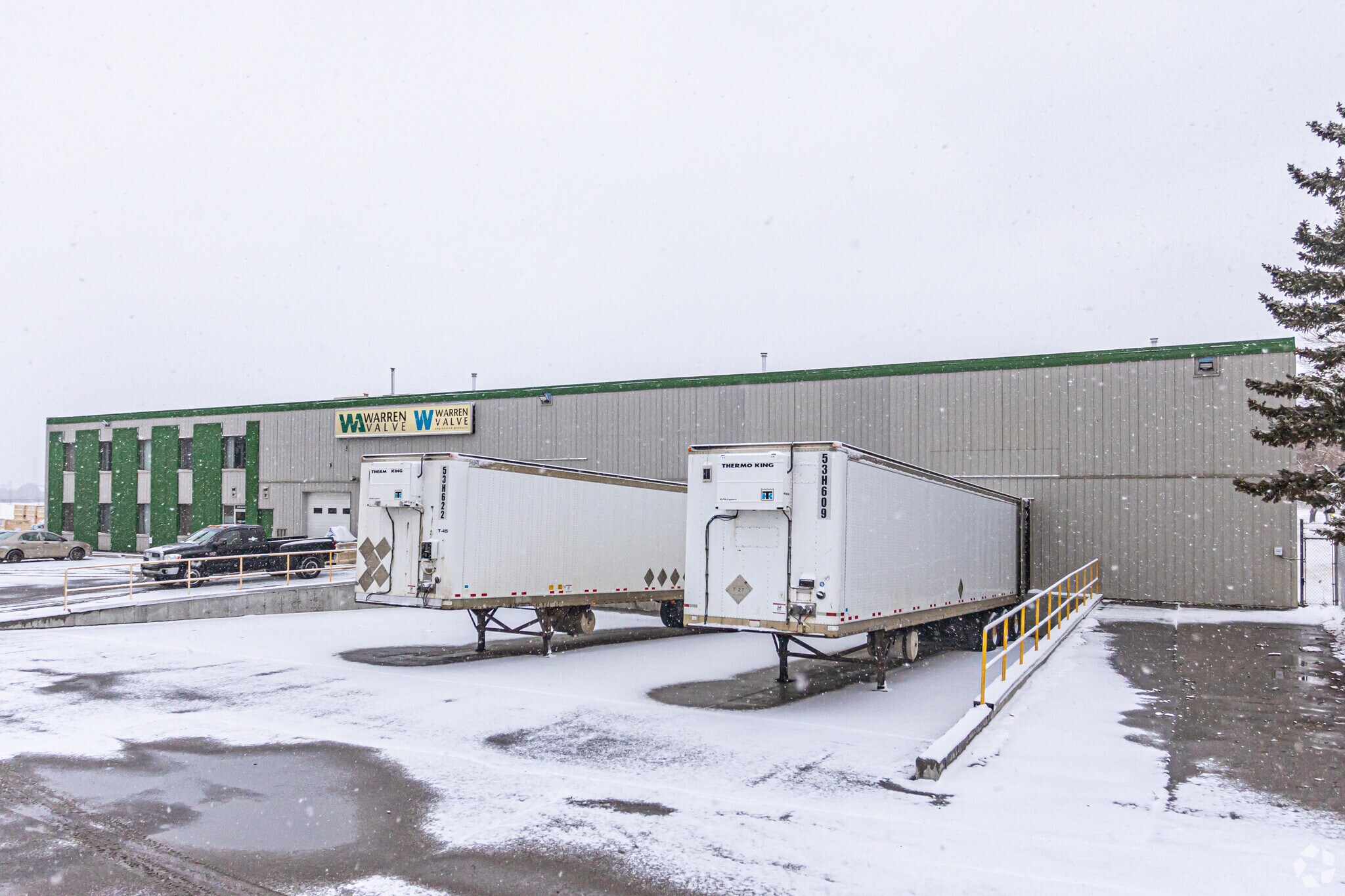 1919 84th Ave NW, Edmonton, AB for sale Primary Photo- Image 1 of 1