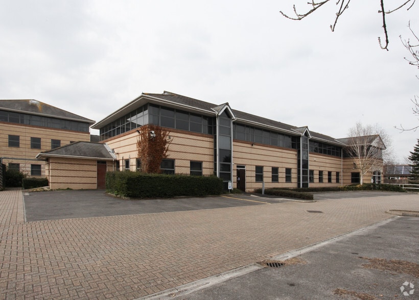 305 Park Way, Weston Super Mare for sale - Primary Photo - Image 1 of 1