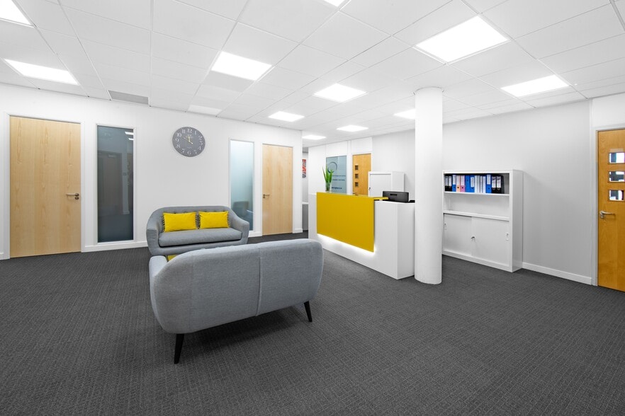 St Crispins Rd, Norwich to rent - Interior Photo - Image 3 of 10