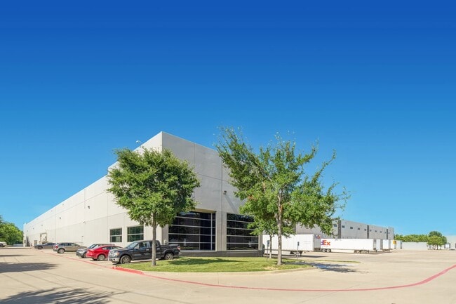 More details for 1011 N 28th Ave, Dfw Airport, TX - Industrial to Rent