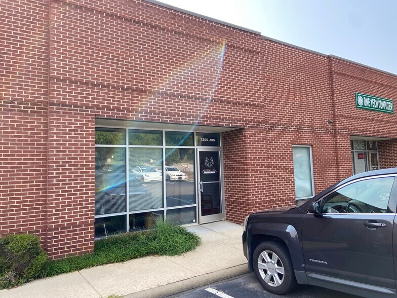 2200 E Millbrook Rd, Raleigh, NC for sale - Building Photo - Image 1 of 1