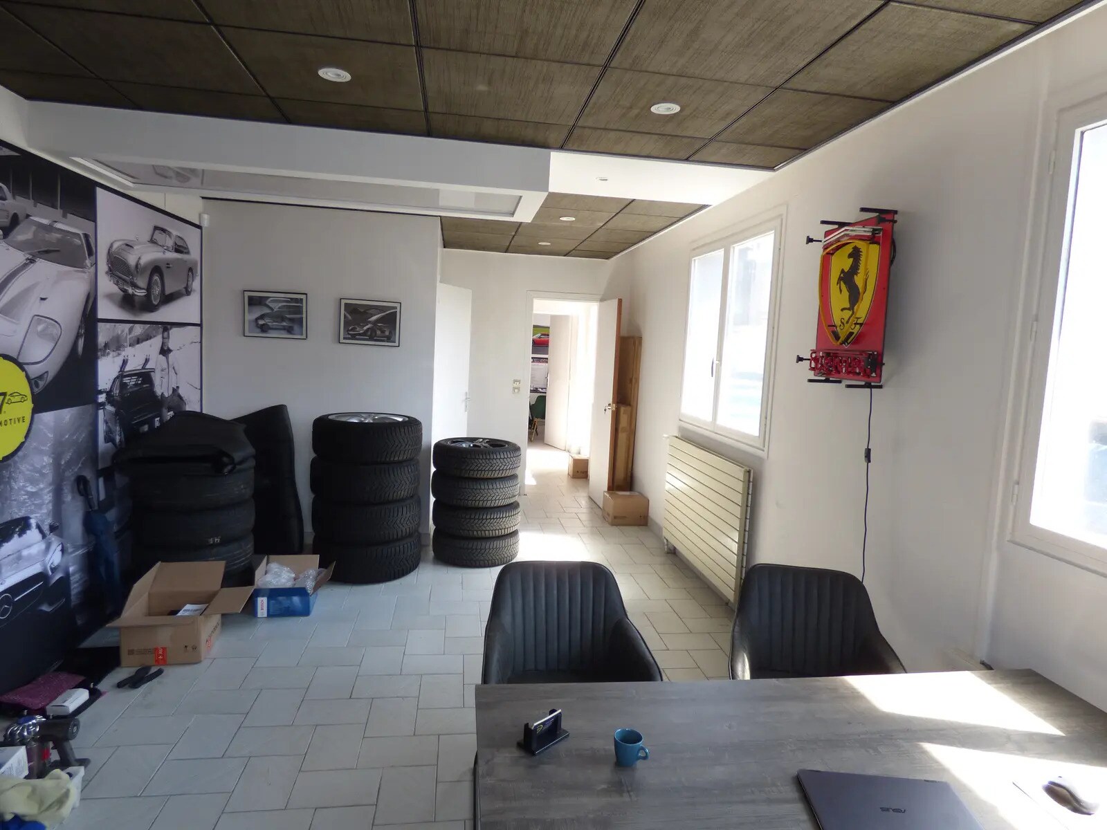 Industrial in Saint-Maur-des-Fossés for sale Interior Photo- Image 1 of 6