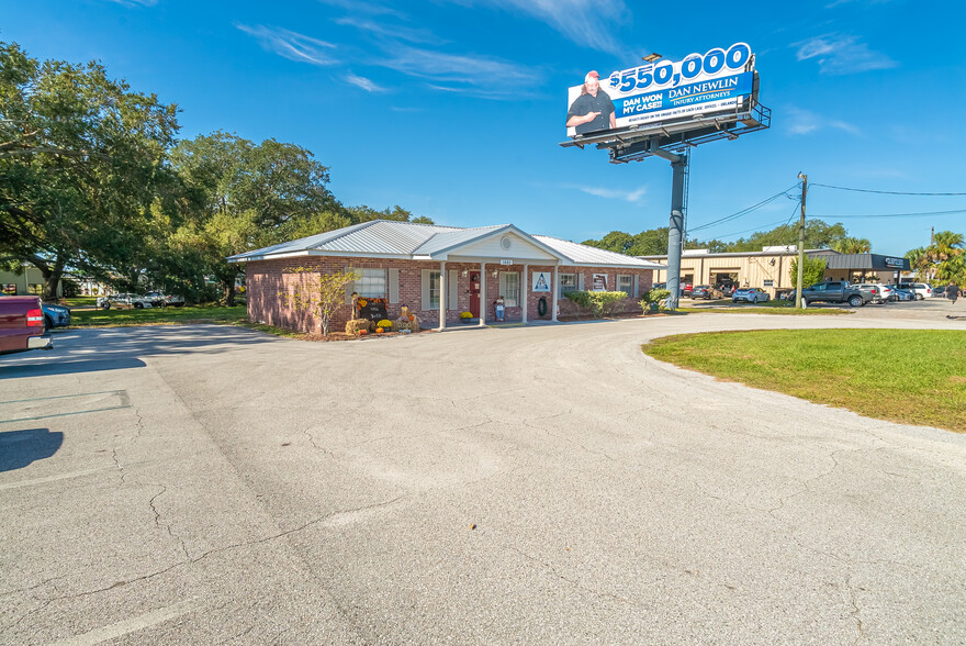 1680 E Irlo Bronson Memorial Hwy, Kissimmee, FL for sale - Building Photo - Image 1 of 6