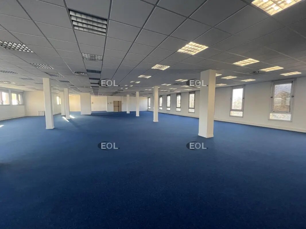 Office in Aulnay-sous-Bois to rent Interior Photo- Image 1 of 11