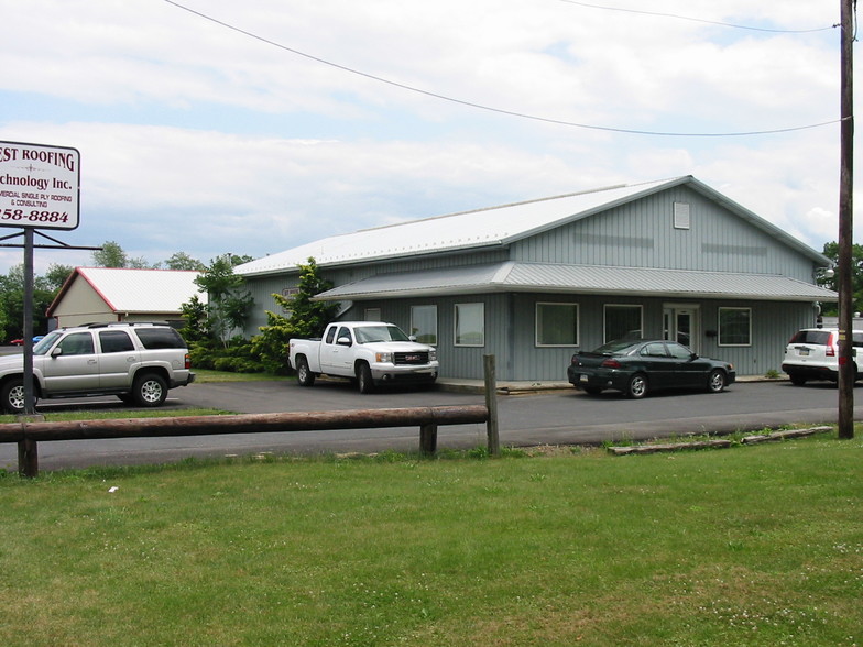 1737 W Trindle Rd, Carlisle, PA for sale - Primary Photo - Image 1 of 1