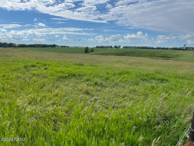 SD-22 Highway, Clear Lake, SD for sale - Primary Photo - Image 1 of 1