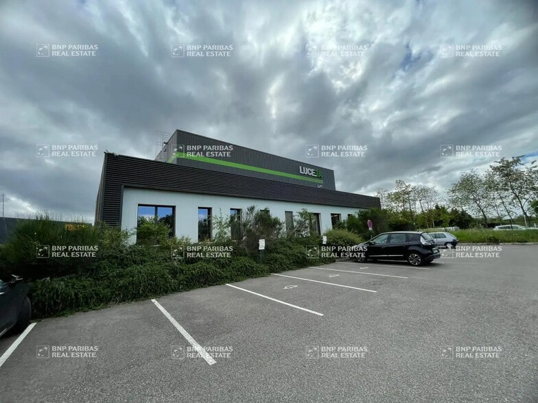 Office in Toulouse to rent - Building Photo - Image 1 of 14