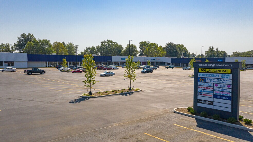 8523 Terry Rd, Louisville 40258 Pleasure Ridge Shopping Centre