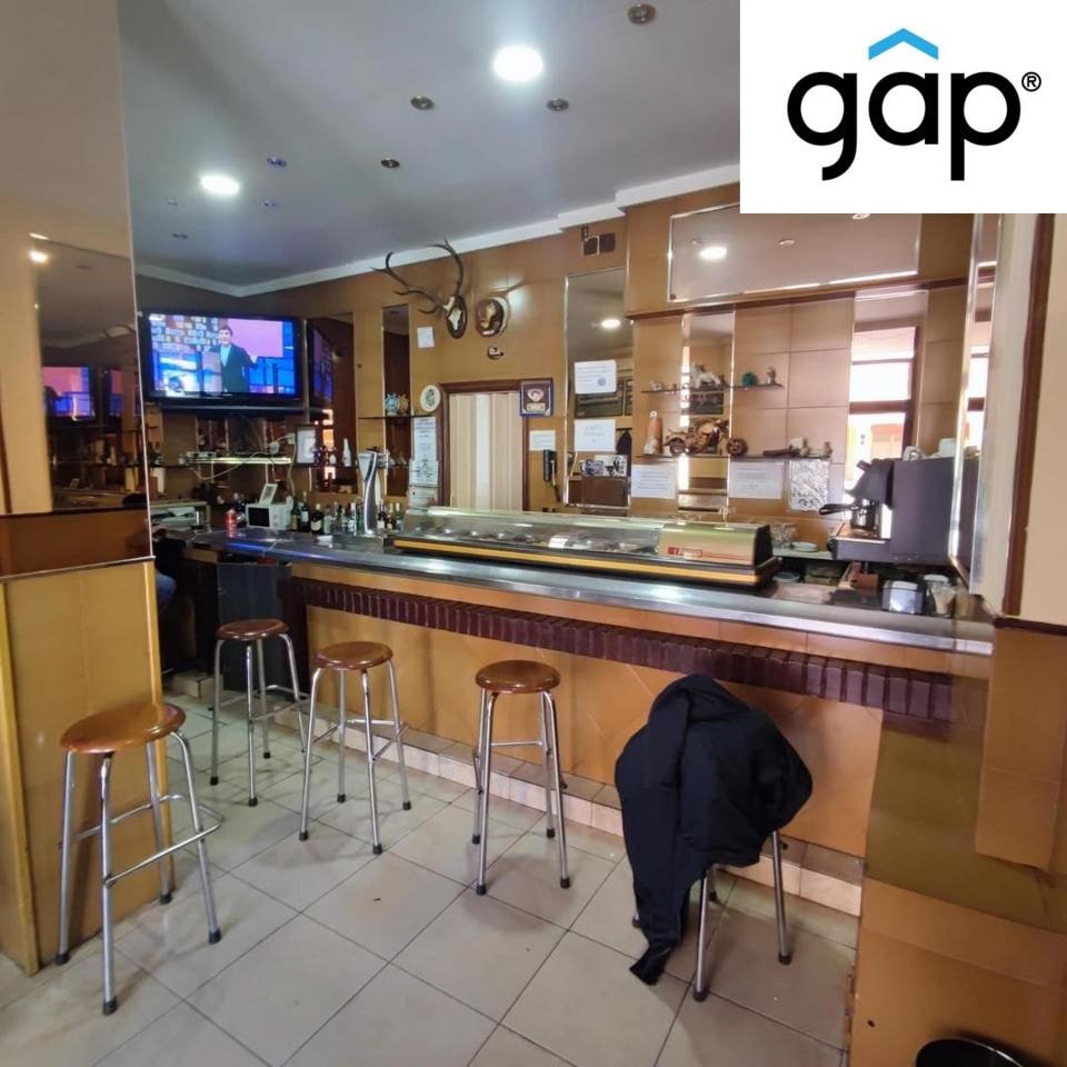 Retail in Cuenca, Cuenca to rent Interior Photo- Image 1 of 6