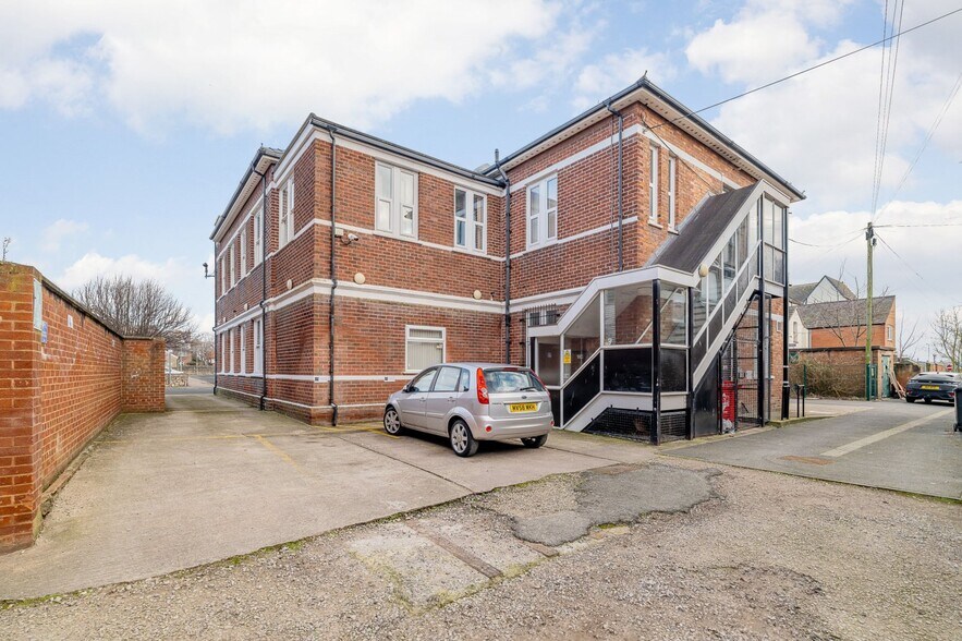 Clwyd St, Rhyl for sale - Primary Photo - Image 1 of 1