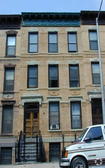 8 Convent Ave, New York, NY for sale - Primary Photo - Image 1 of 1