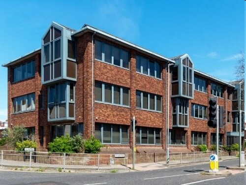 141 Davigdor Rd, Hove for sale Primary Photo- Image 1 of 1