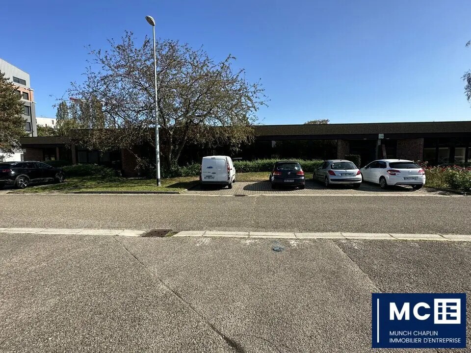 Office in Lingolsheim to rent Building Photo- Image 1 of 8