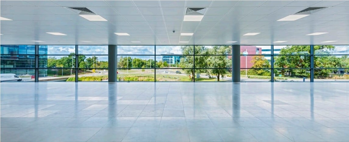 400 South Oak Way, Reading to rent Interior Photo- Image 1 of 3