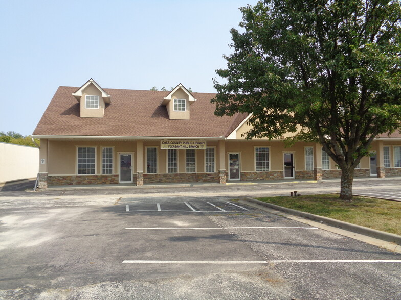 1108 N 7 Hwy, Pleasant Hill, MO for rent - Building Photo - Image 2 of 24