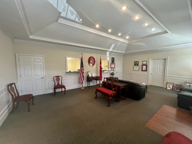 130 North Crest Blvd, Macon-Bibb, GA for rent - Interior Photo - Image 2 of 6