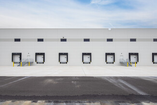 More details for 2431 N Delany Rd, Waukegan, IL - Industrial for Rent