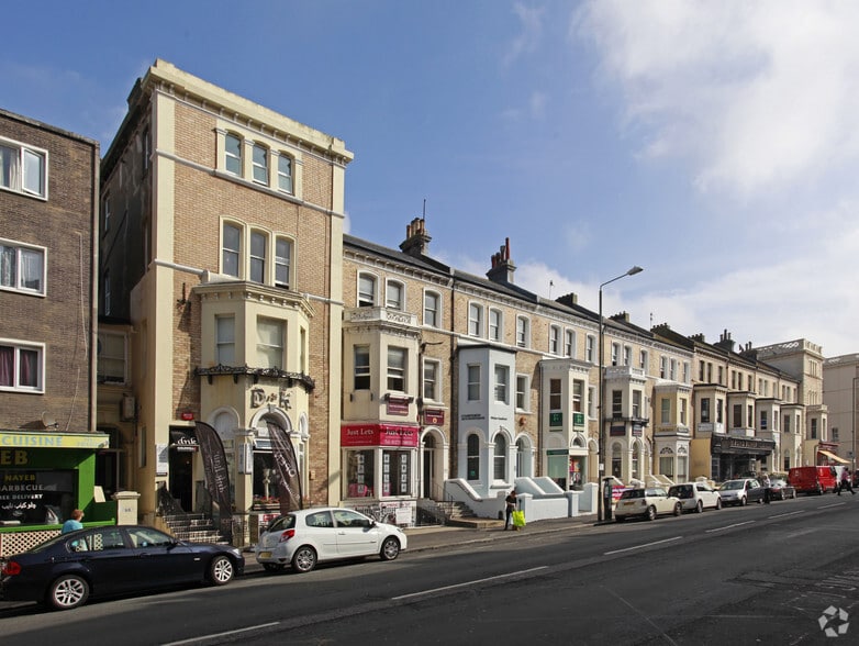 71 Church Rd, Hove to rent - Building Photo - Image 2 of 2