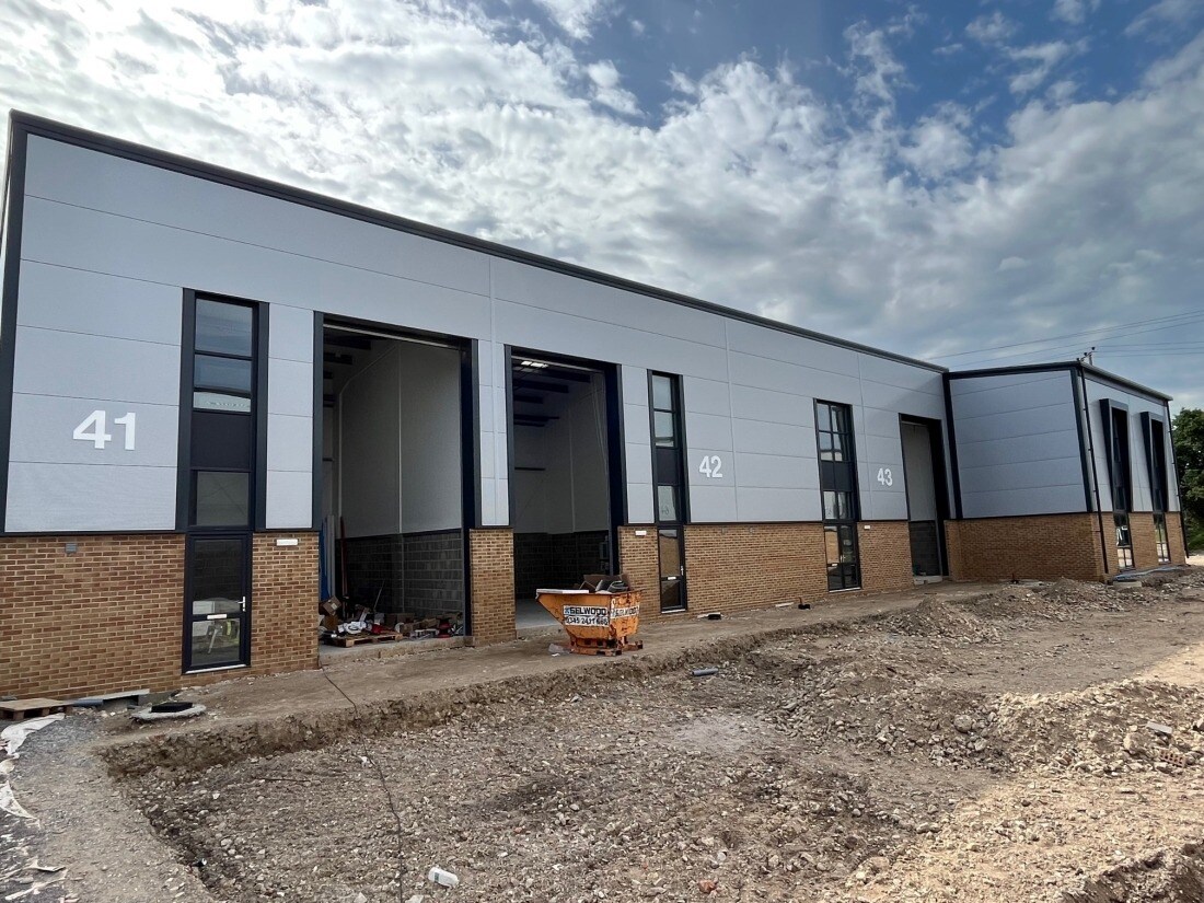 Oak Field Rd, Three Legged Cross for sale Primary Photo- Image 1 of 1