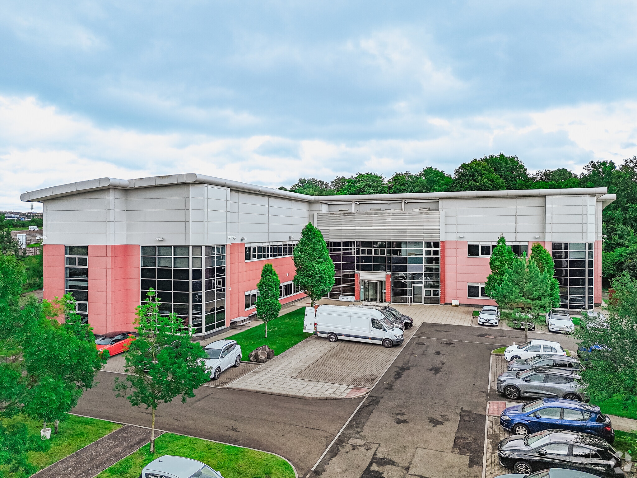 21 Woodhall, Holytown to rent Primary Photo- Image 1 of 14