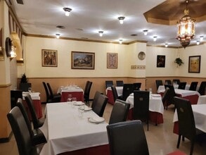 Calle de Pechuán, Madrid, Madrid to rent Interior Photo- Image 2 of 2