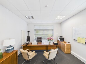 Bankend Rd, Dumfries to rent Interior Photo- Image 1 of 3