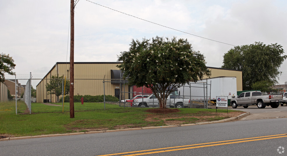 1117 Bluff Industrial Blvd, Columbia, SC for sale - Primary Photo - Image 1 of 1