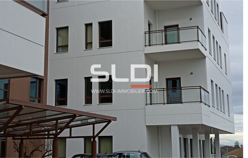 4 Rue Barthelemy Thimonnier, Genas to rent - Building Photo - Image 2 of 6