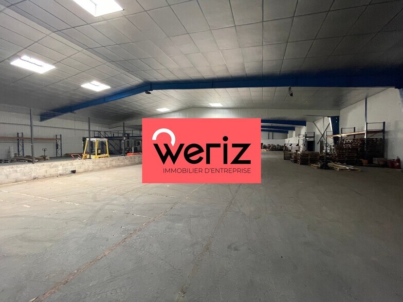 Industrial in Marseille for sale - Interior Photo - Image 2 of 7