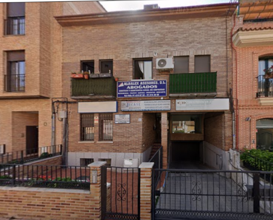 Office in Móstoles, Madrid to rent Primary Photo- Image 1 of 2