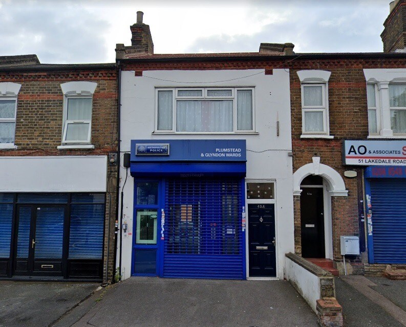 49 Lakedale Rd, London for sale Primary Photo- Image 1 of 1