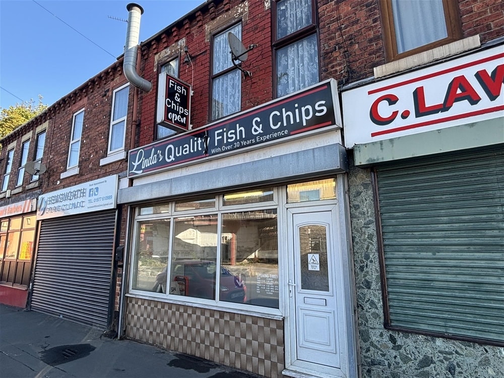 43 Market St, Pontefract for sale Primary Photo- Image 1 of 13